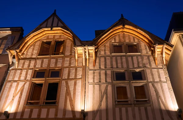 Tenement houses in old town of Troyes — Stock Photo, Image