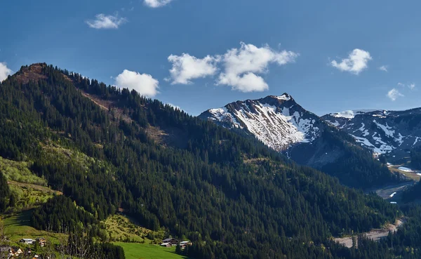 Horská krajina v Alpách — Stock fotografie