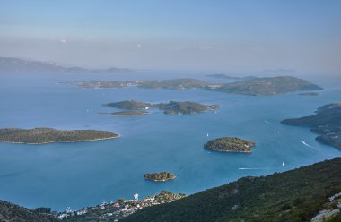 İyon Denizi kıyısı açıklarında Lefkada küçük Adaları