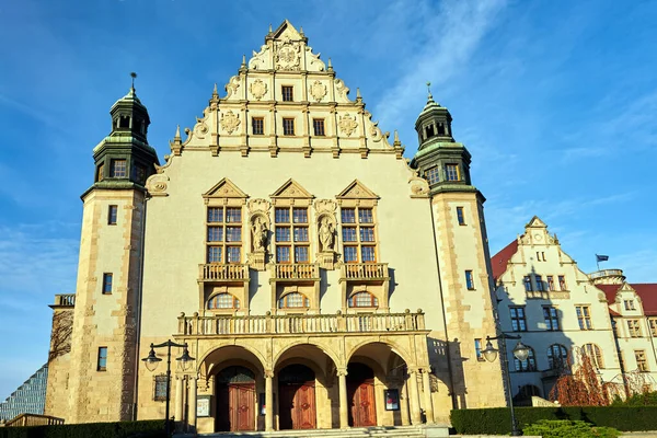 Historische Neoromaanse Gebouwen Van Universiteit Van Poznan — Stockfoto