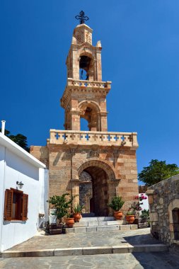 Rodos adasındaki Asklipio 'daki Bizans kilisesinin kulesi.