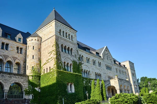 Historisches Gebäude Mit Türmen Der Steinernen Kaiserburg Poznan — Stockfoto