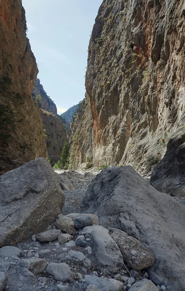 Kayalık yamaçlarda Samiriye Gorge — Stok fotoğraf