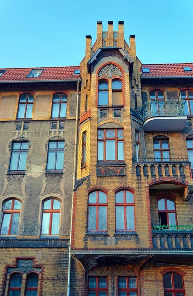 Клінкер на фасаді будівлі модерн — стокове фото
