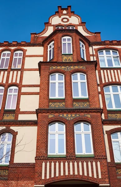 Clinker on the facade of the Art Nouveau building — Stock Photo, Image