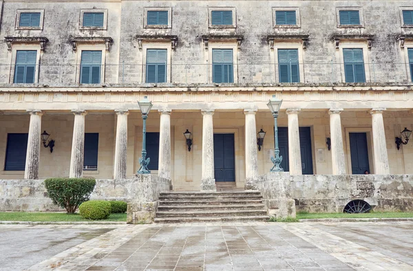 Palacio de San Miguel y San Jorge — Foto de Stock