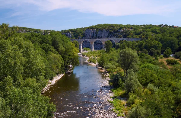 Stone Railway viaduct over the River Ardeche — Stock Photo, Image