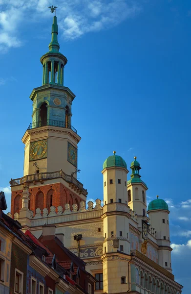 Der Turm des Renaissance-Rathauses — Stockfoto