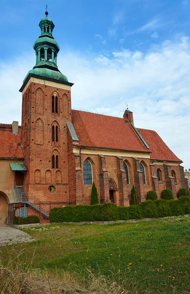 Gotiskt kloster kyrka — Stockfoto