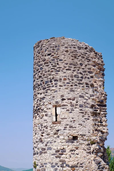 Ortaçağ taş kule — Stok fotoğraf