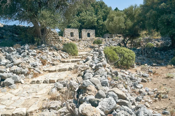 Kamenné trosky starobylého města — Stock fotografie