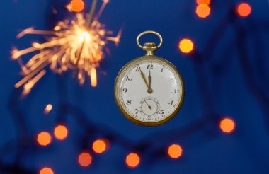 Yeni yılda cep saati
