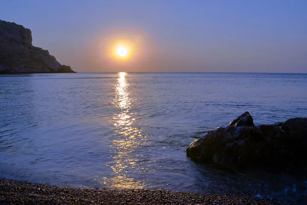 Salida del sol sobre el mar Mediterráneo —  Fotos de Stock