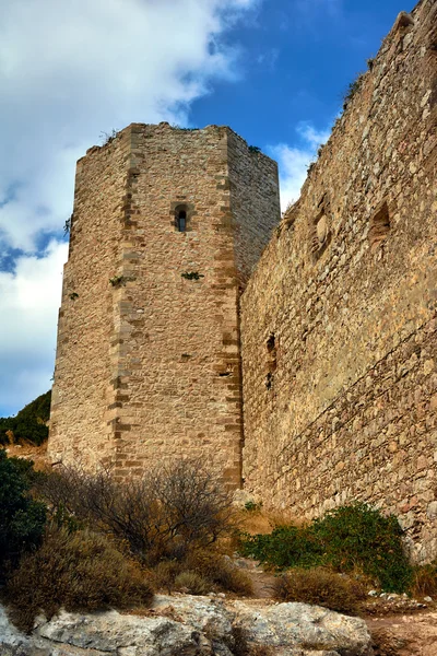 De ruïnes van de middeleeuwse vesting van de ridders in Rhodes — Stockfoto