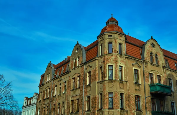 Torentje en gevel Art nouveaugebouw — Stockfoto