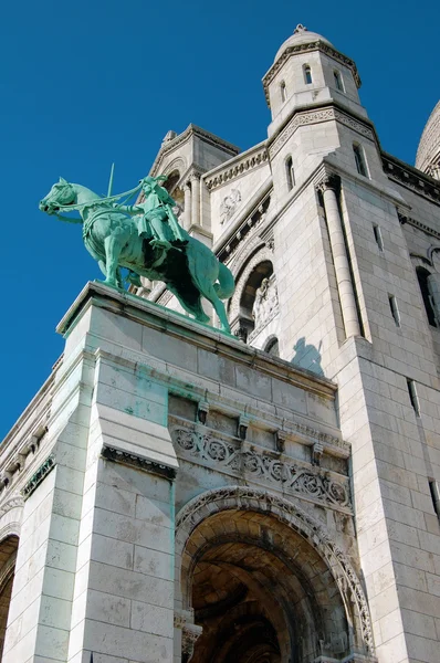 Uitzicht op de basiliek van het heilig hart — Stockfoto