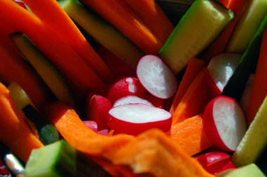  Mevsimlik bahar sebzeler