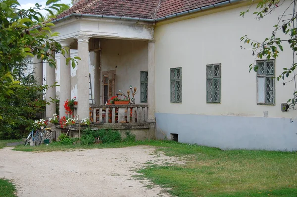 Beautiful rural house — Stock Photo, Image