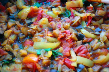 Izgara taze mevsim sebzeleri