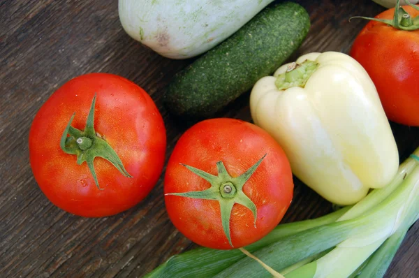 Primer plano de las verduras frescas de temporada — Foto de Stock