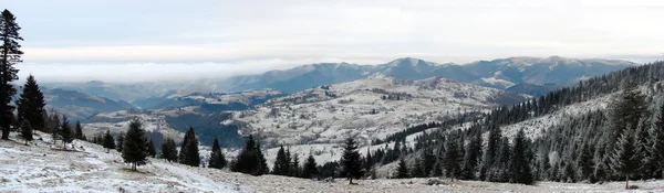 Invierno montañas paisaje —  Fotos de Stock