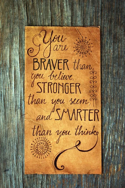 Antika arka plan ile Motivasyona Quotes