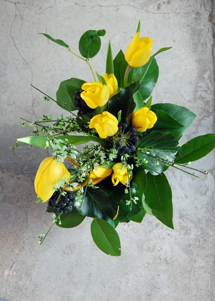 Bouquet de tulipes jaunes — Photo