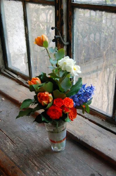 Красиві квітковий букет — стокове фото
