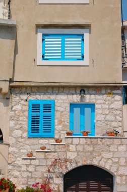 Eski binanın Cephesi windows ile detay