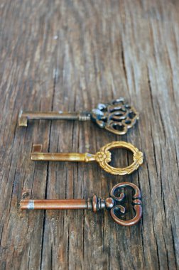 eski antika anahtarlar
