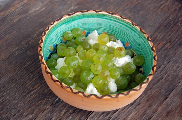 Raisins et fromage caillé — Photo