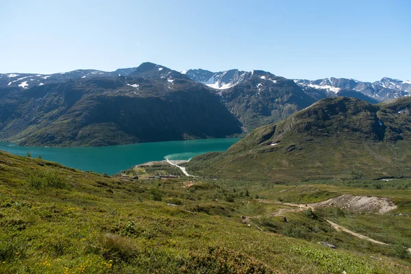 Besseggen Ridge en el Parque Nacional Jotunheimen, Noruega — Foto de Stock