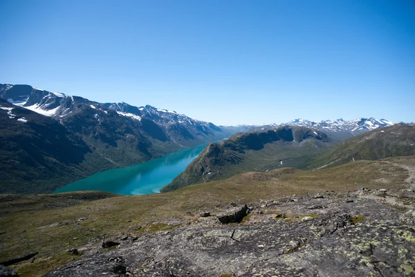 Besseggen Ridge en el Parque Nacional Jotunheimen, Noruega — Foto de Stock