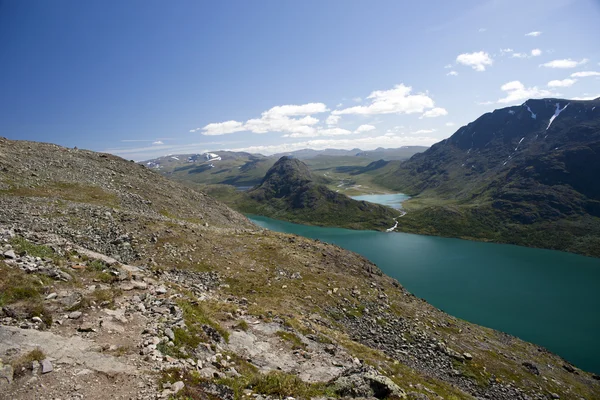 Besseggen ridge jotunheimen Milli Park, Norveç — Stok fotoğraf