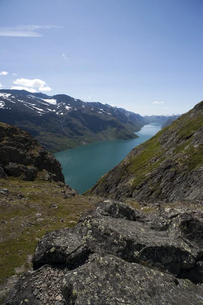 Besseggen ребро у jotunheimen Національний парк, Норвегія — стокове фото