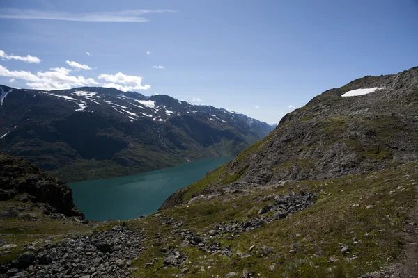 Besseggen Ridge en el Parque Nacional Jotunheimen, Noruega — Foto de Stock