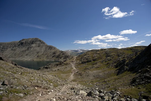 Besseggen ridge jotunheimen Milli Park, Norveç — Stok fotoğraf