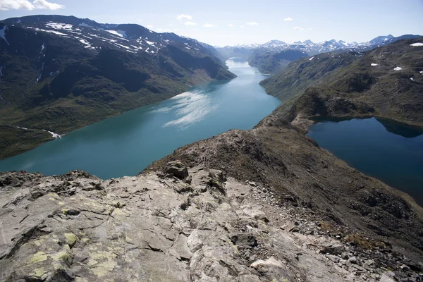 Grani Besseggen w parku narodowym jotunheimen, Norwegia — Zdjęcie stockowe