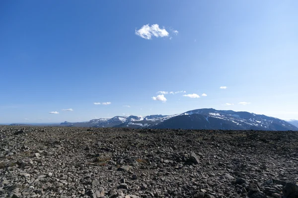 Besseggen grat im jotunheimen nationalpark, norwegen — Stockfoto