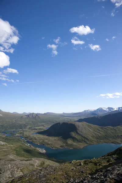 Grani Besseggen w parku narodowym jotunheimen, Norwegia — Zdjęcie stockowe