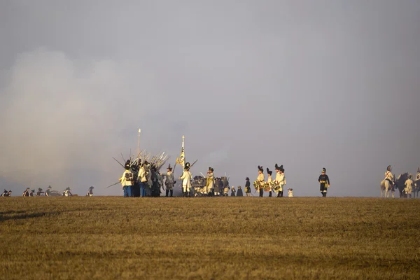 Milovníci historie ve vojenských kostýmech Austerlitz — Stock fotografie