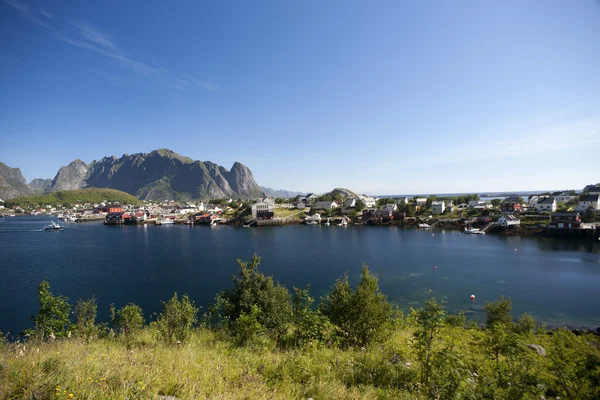 Лофские острова около норвежского города Икенес — стоковое фото
