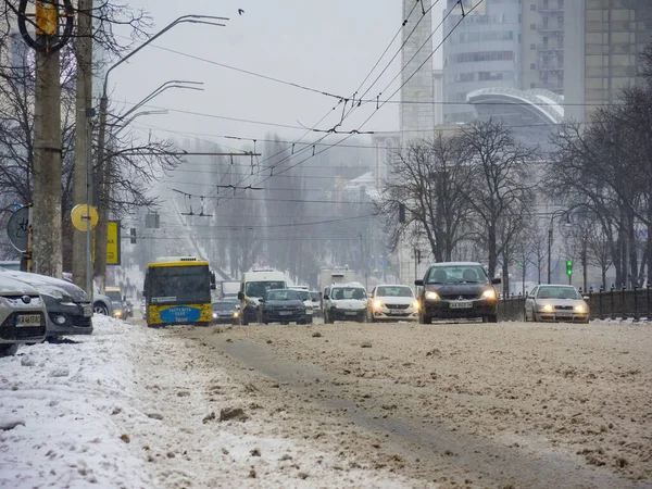 2021 Kyiv Ukraine Traffic Jams Extremely Heavy Snowfall Bad Weather — Stock Photo, Image
