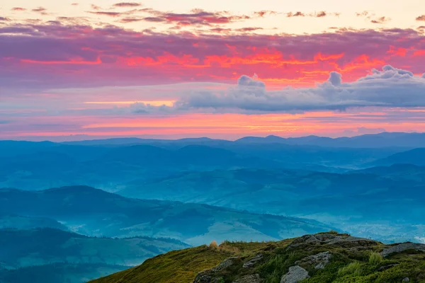 Pôr Sol Mágico Nas Montanhas Beleza Natureza Selvagem — Fotografia de Stock