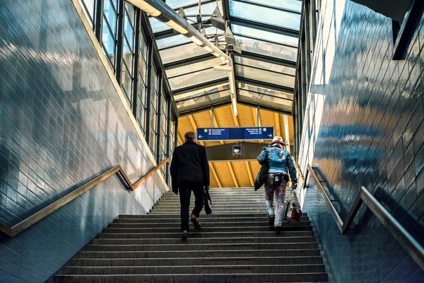 Paesaggio urbano in una stazione ferroviaria di Berlino — Foto Stock