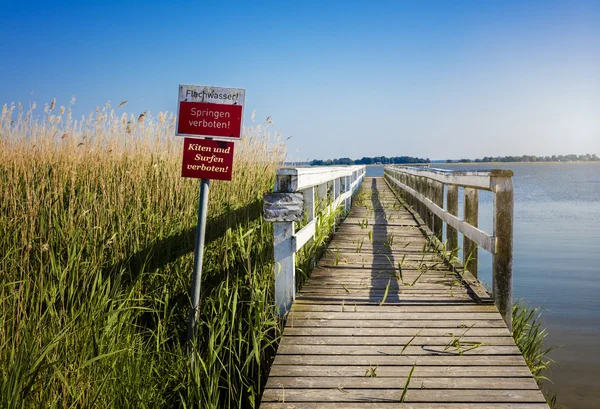 A boardwalk at the lake in the zingst dar — Stock Photo, Image