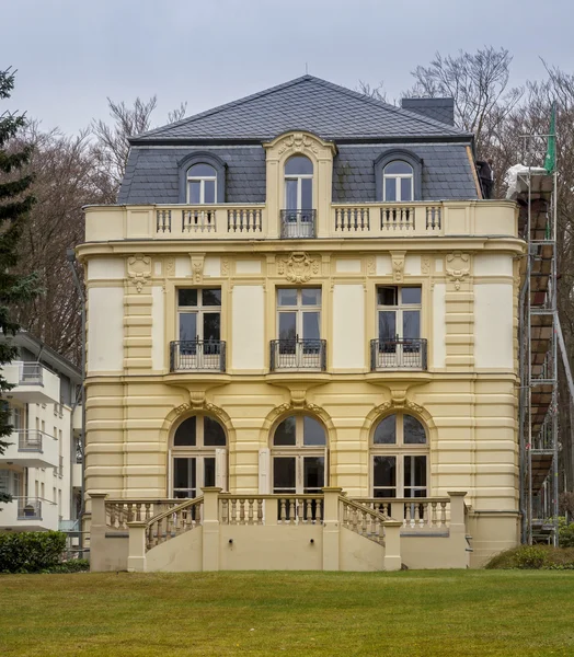 Gamla egendom i en tysk stad — Stockfoto