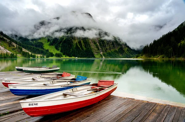 Die Landschaft Vilsalpsee Tirol Bei Regenwetter Und Nebel Mit Wolken — Stockfoto