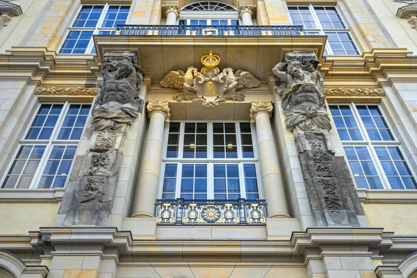 Façade Armoiries Sur Nouveau Palais Ville Forum Humboldt Berlin — Photo