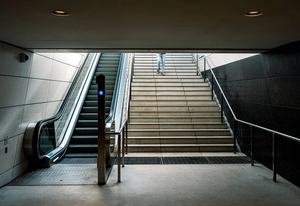 Interieur Van Het Nieuw Gebouwde Station Rotes Rathaus Berlijn — Stockfoto